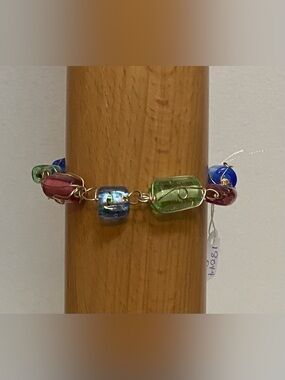 NEW Glass bead bracelets